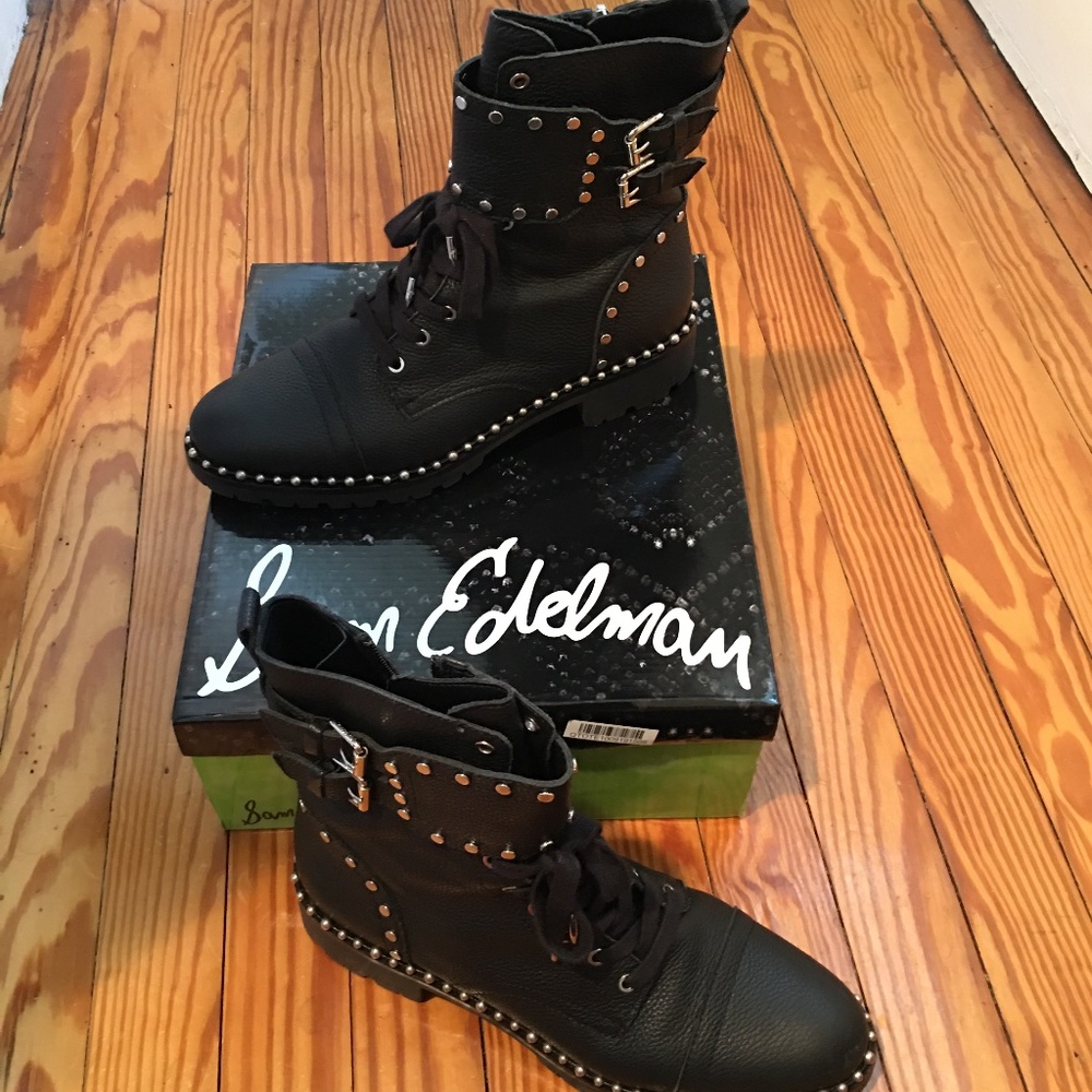 HOST PICK: Sam Edelson “Jennifer” Studded Ankle Boots  Sz.10M - Picture 2 of 7